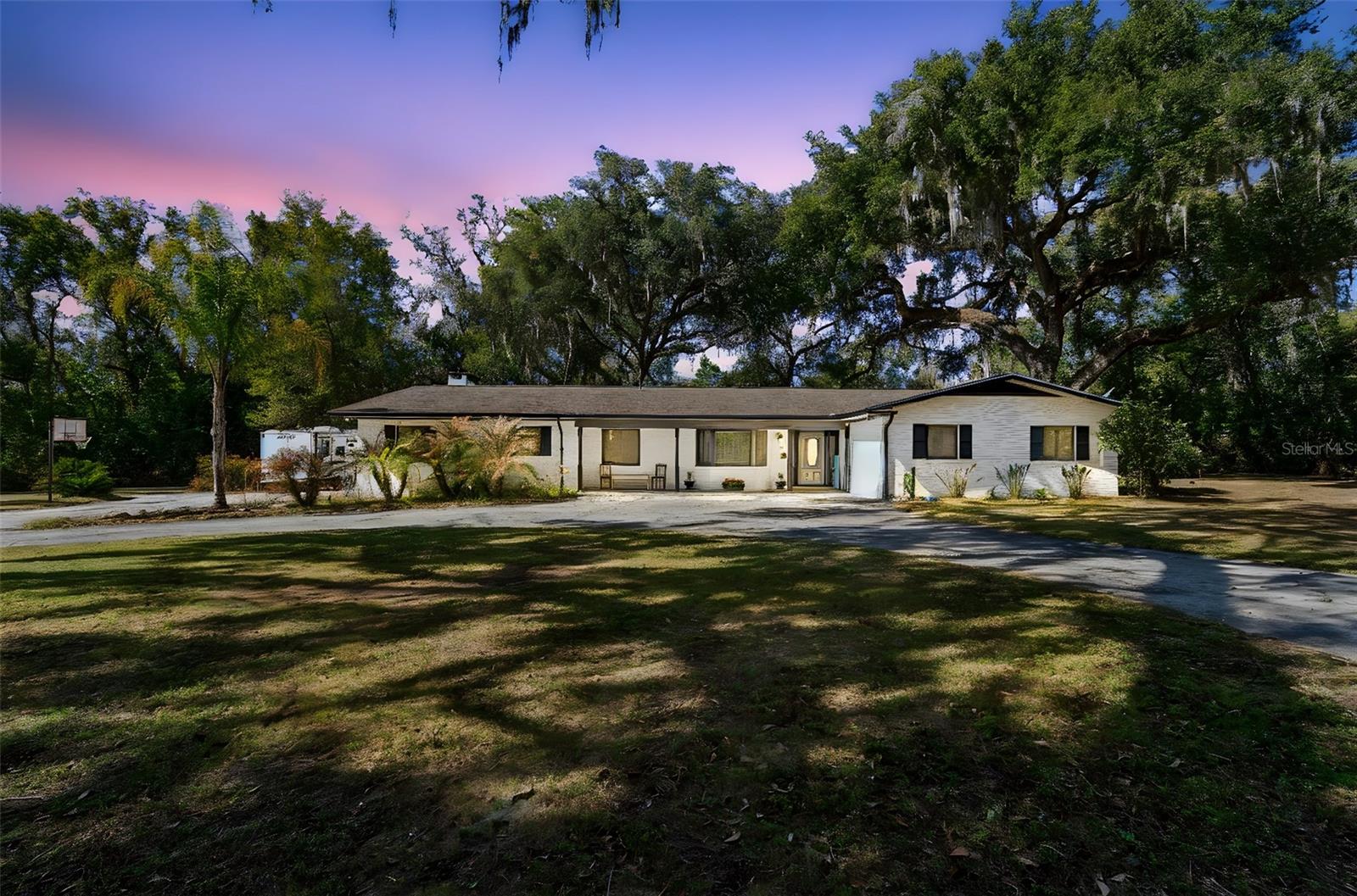 MILLS ESTATES - Residential