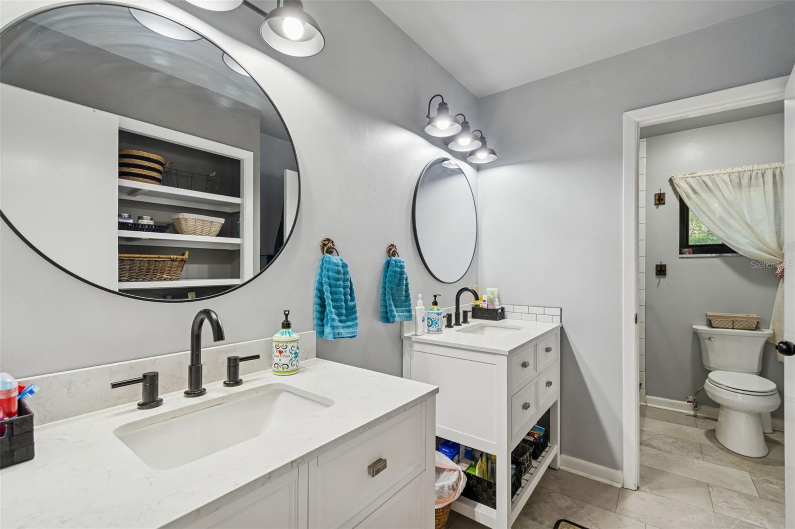 MILLS ESTATES - Residential