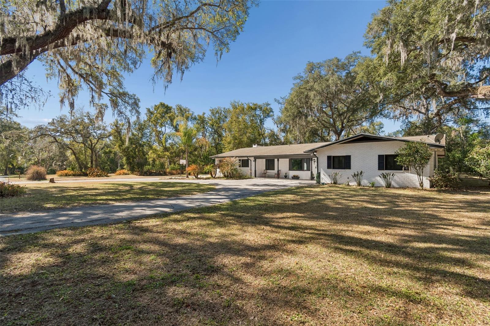 MILLS ESTATES - Residential