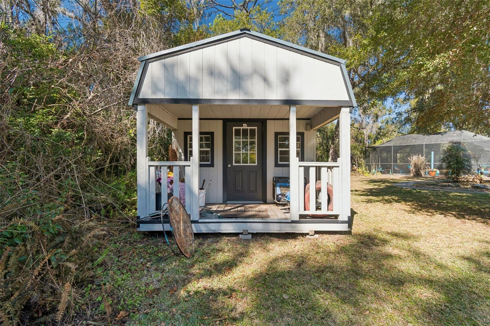 MILLS ESTATES - Residential