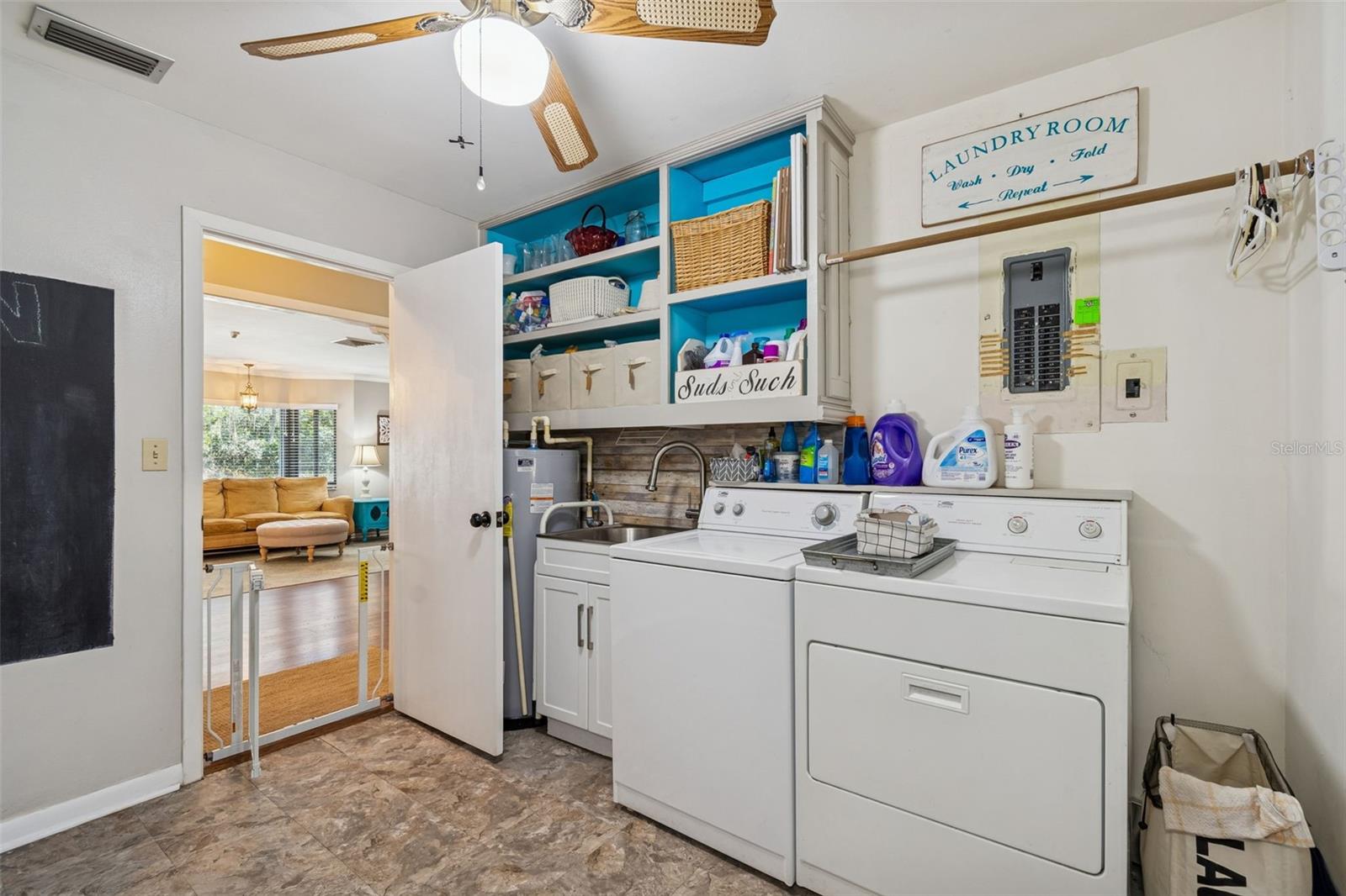 MILLS ESTATES - Residential