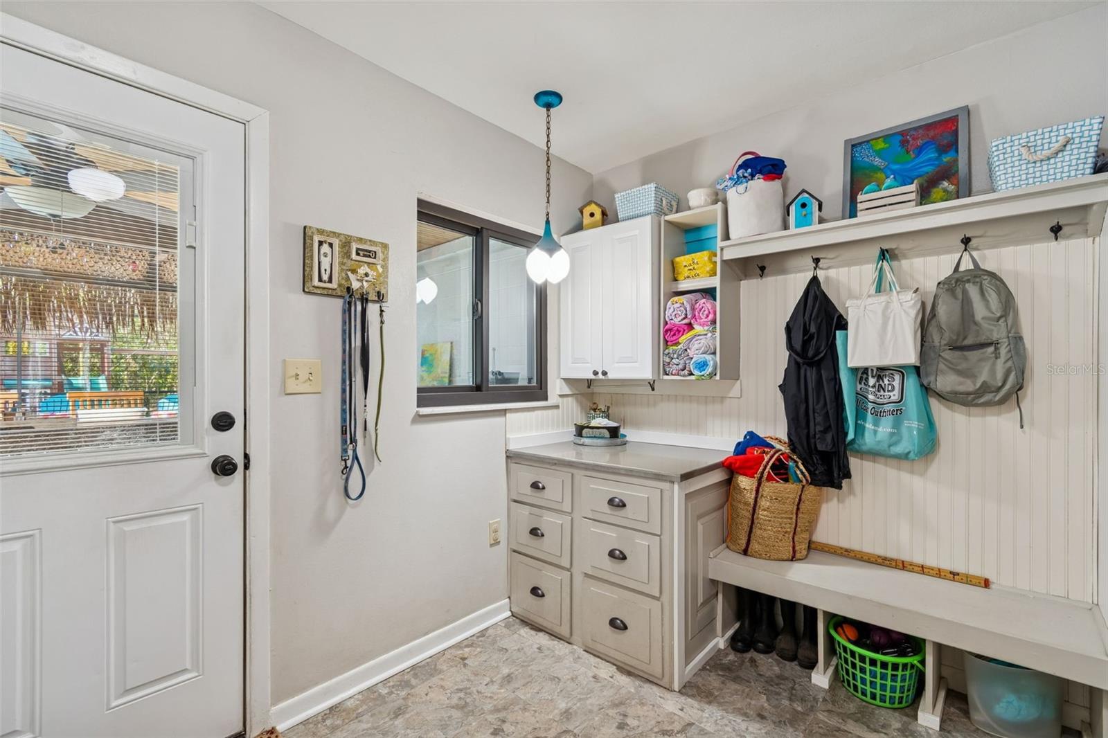 MILLS ESTATES - Residential