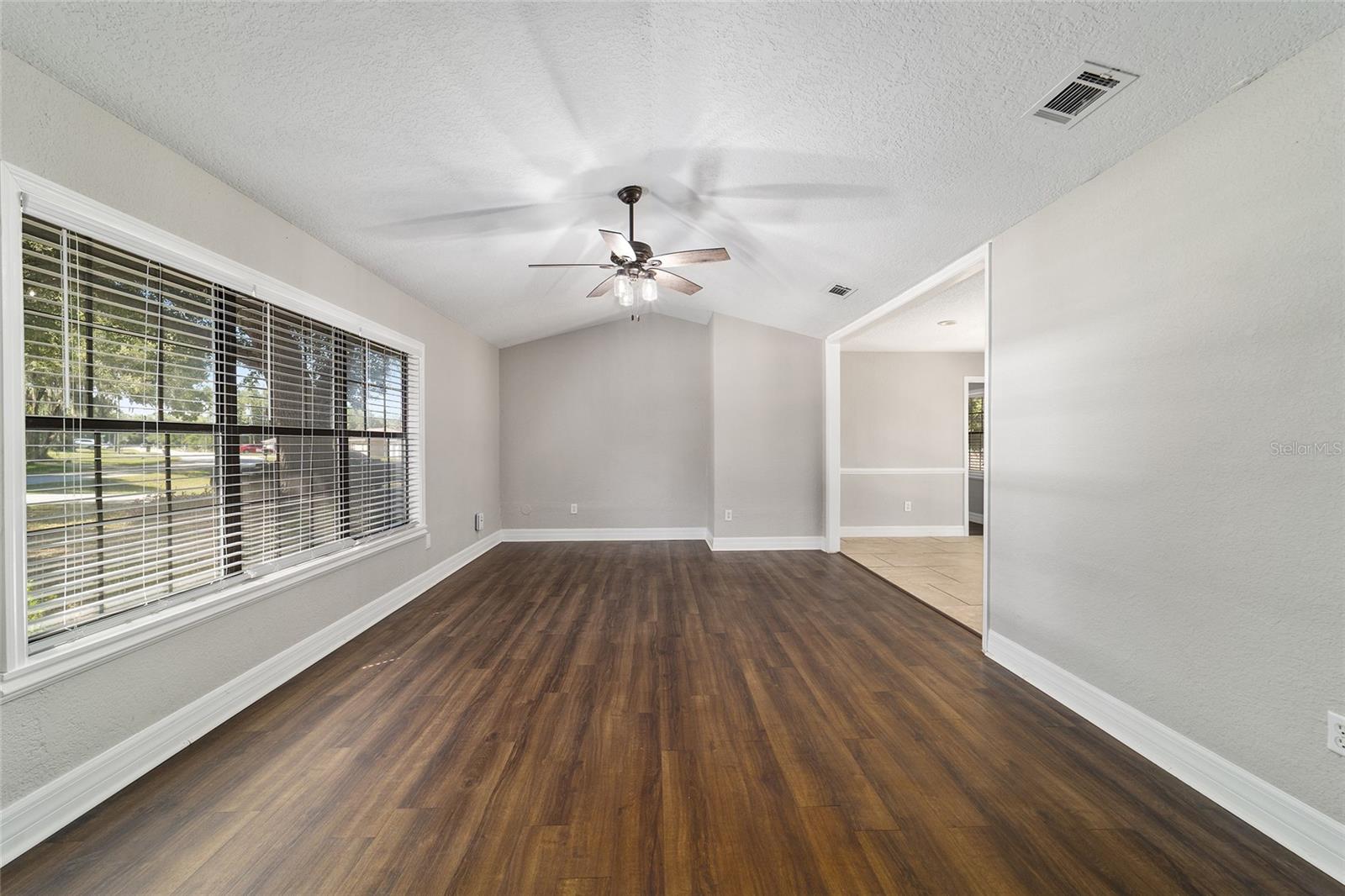 35 PINE CIRCLE