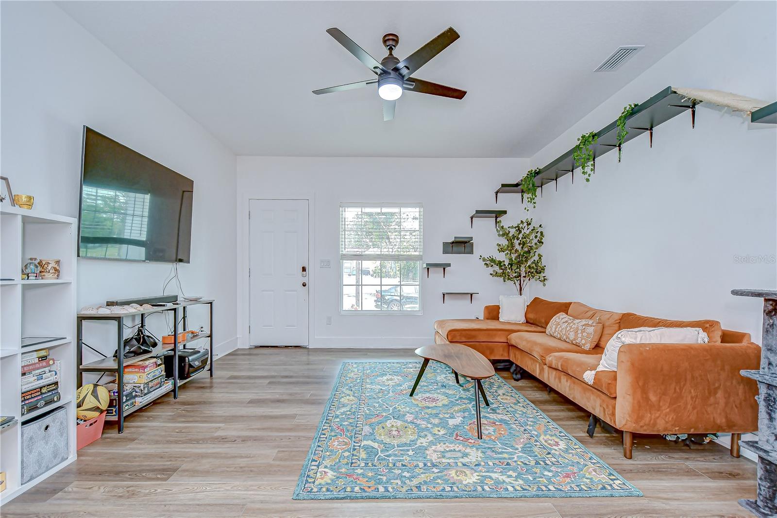 VINSETTA PARK ANNEX - Residential Lease