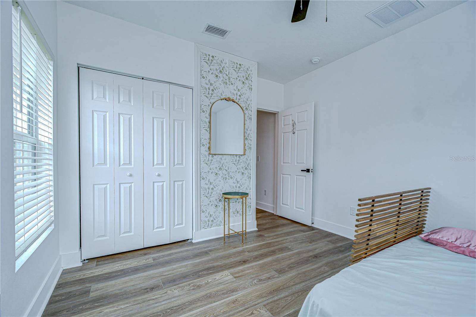 VINSETTA PARK ANNEX - Residential Lease