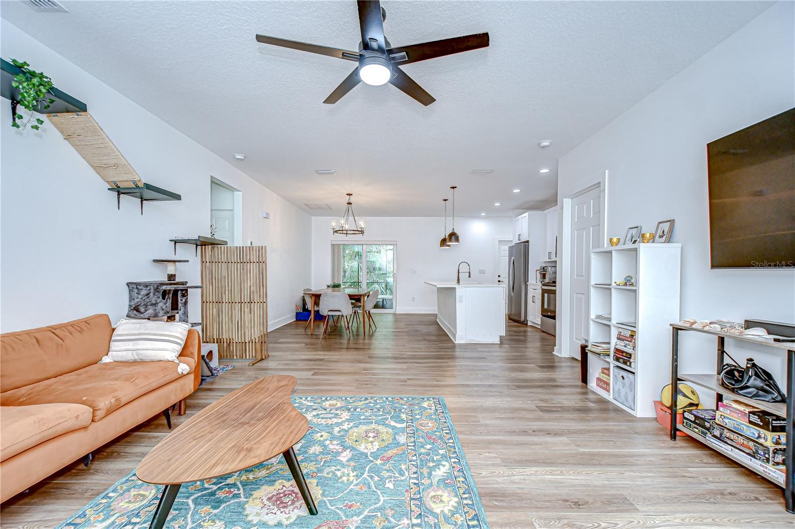 VINSETTA PARK ANNEX - Residential Lease