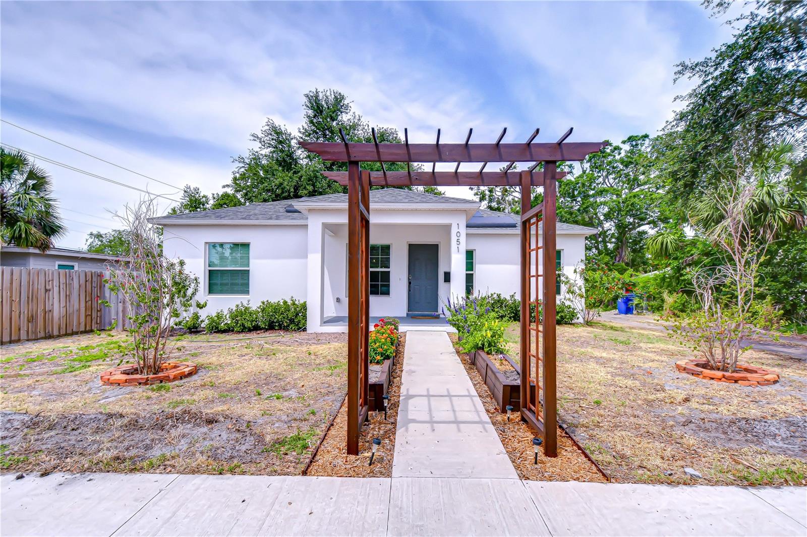 VINSETTA PARK ANNEX - Residential Lease
