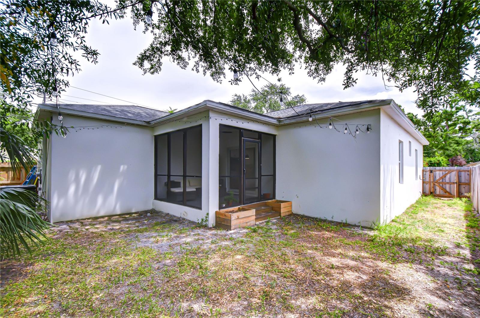 VINSETTA PARK ANNEX - Residential Lease
