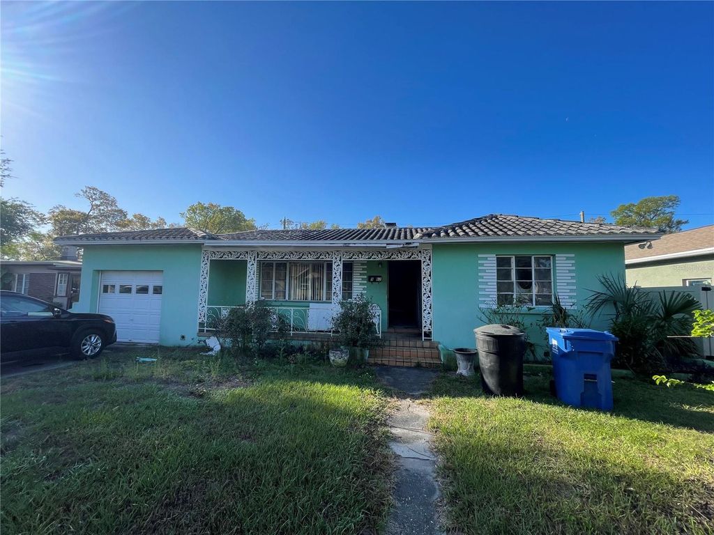 Photo of 1962 15th Avenue S, St Petersburg, FL 33712 (MLS # J999454)
