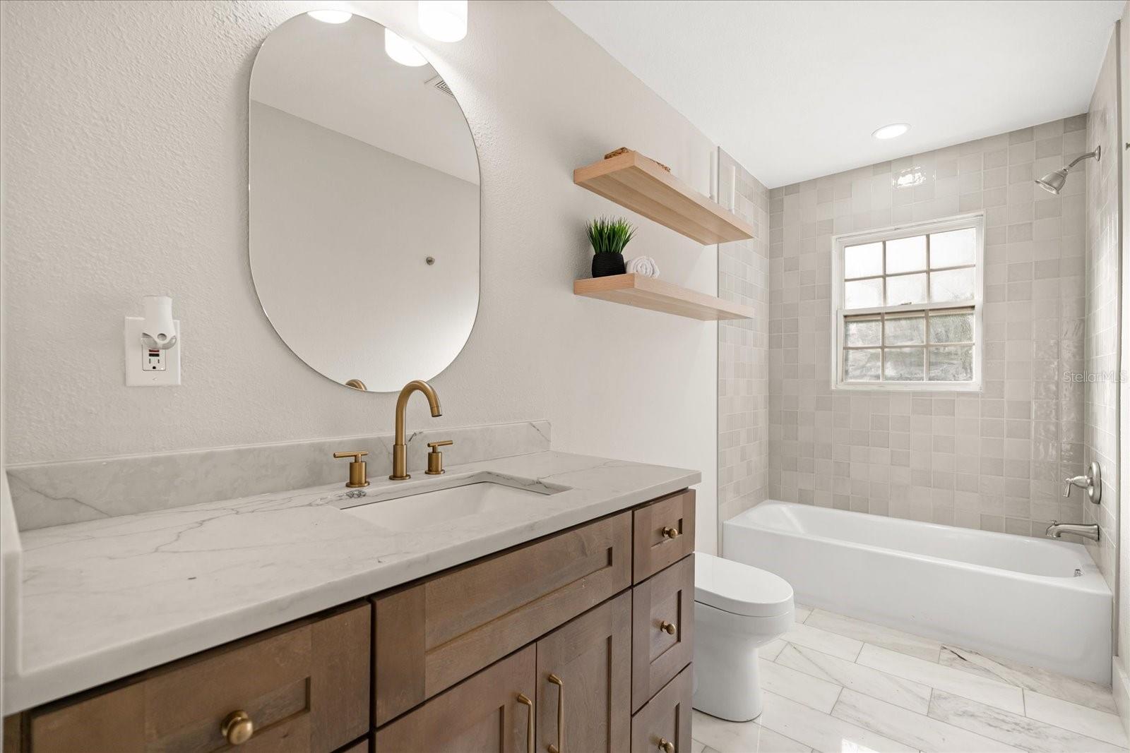 LAKE CANE HILLS ADD 01 - Residential