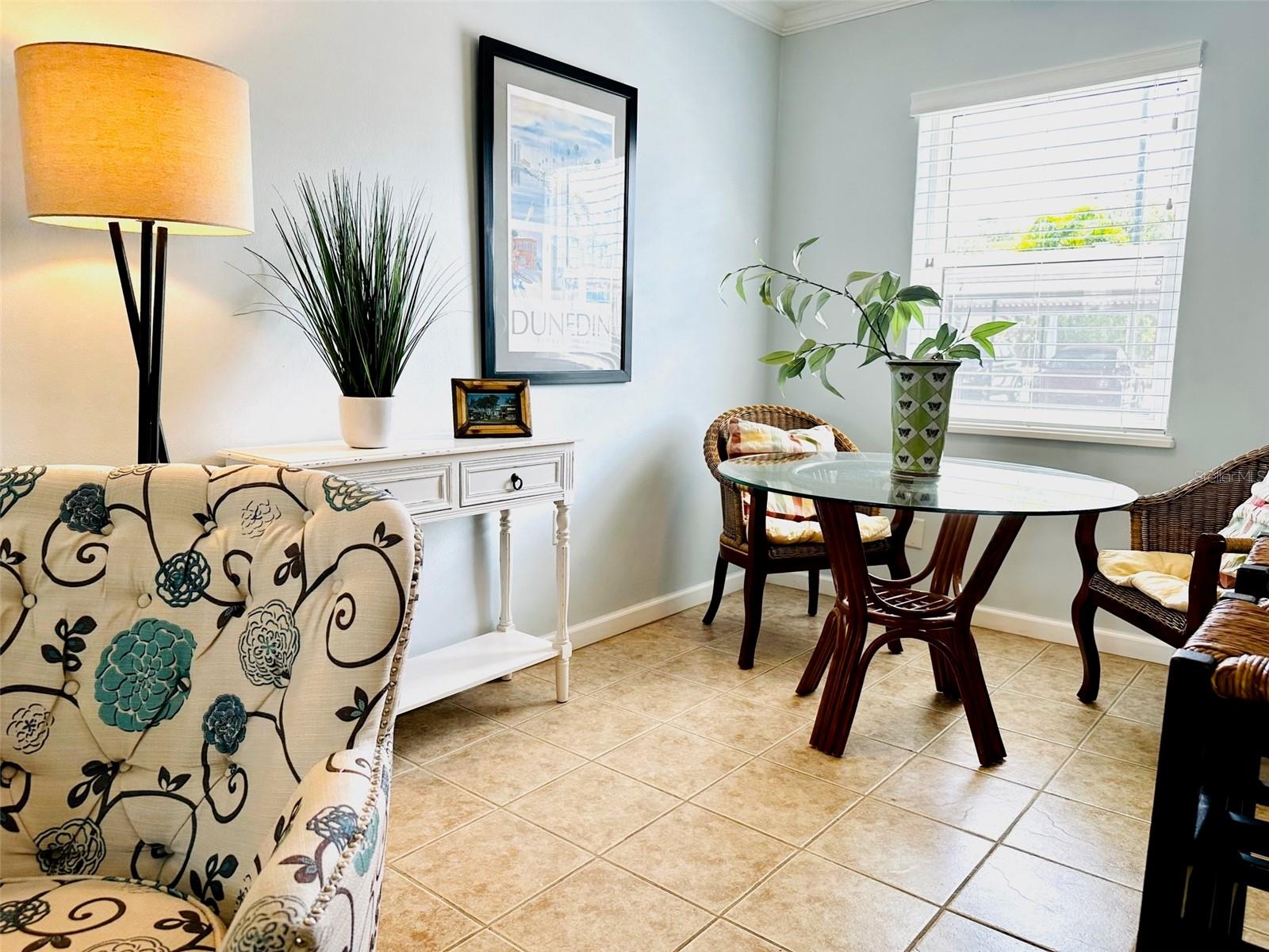 VICTORIA THE CONDO - Residential