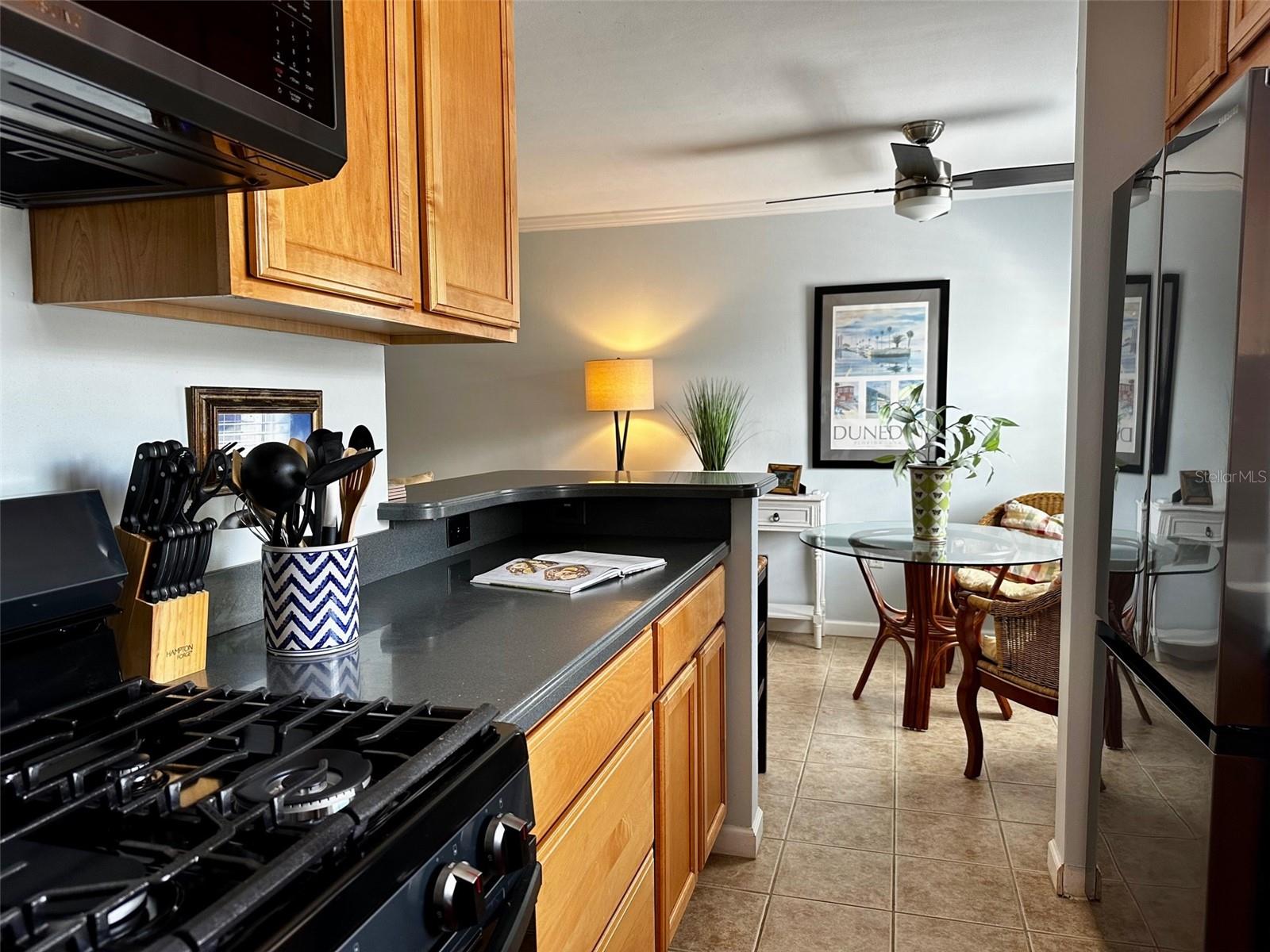 VICTORIA THE CONDO - Residential