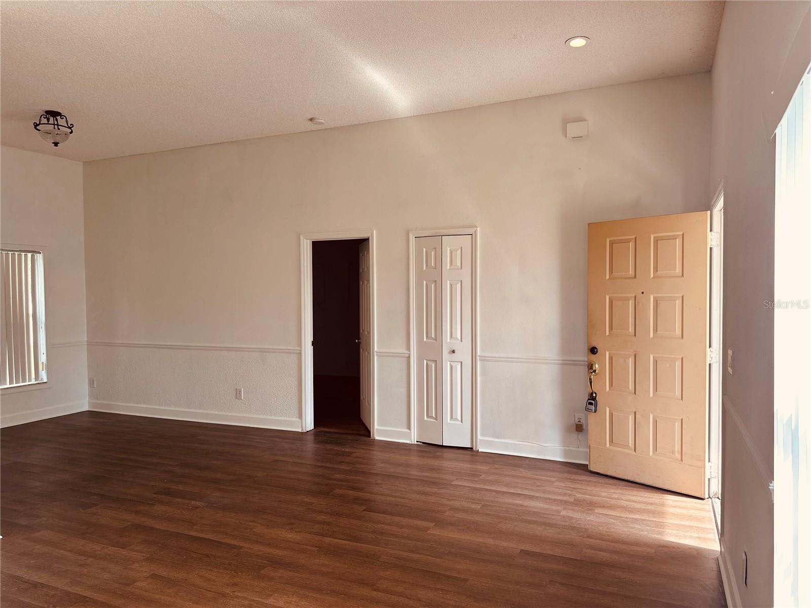 14542 GRASSY COVE CIRCLE