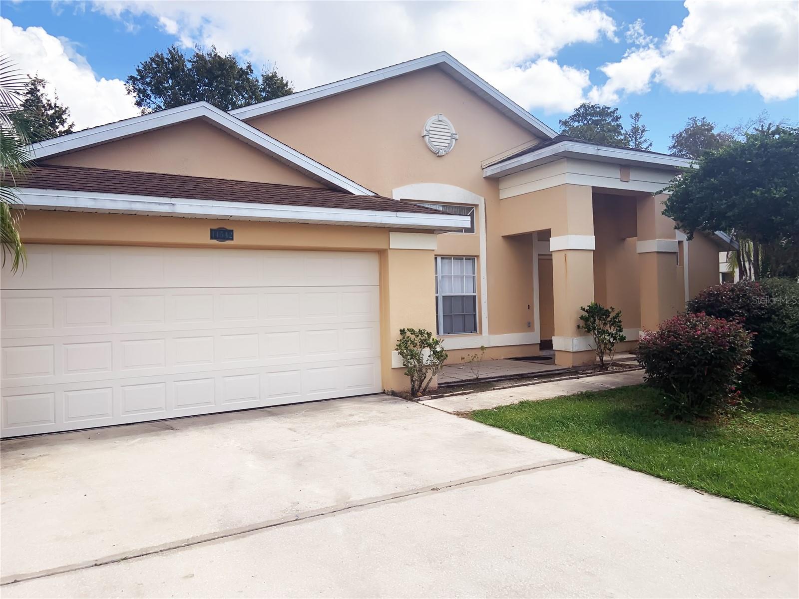 14542 GRASSY COVE CIRCLE