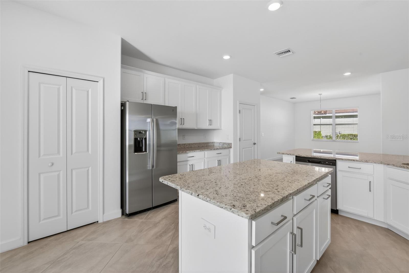 RIVER HALL COUNTRY CLUB PH 2 - Residential