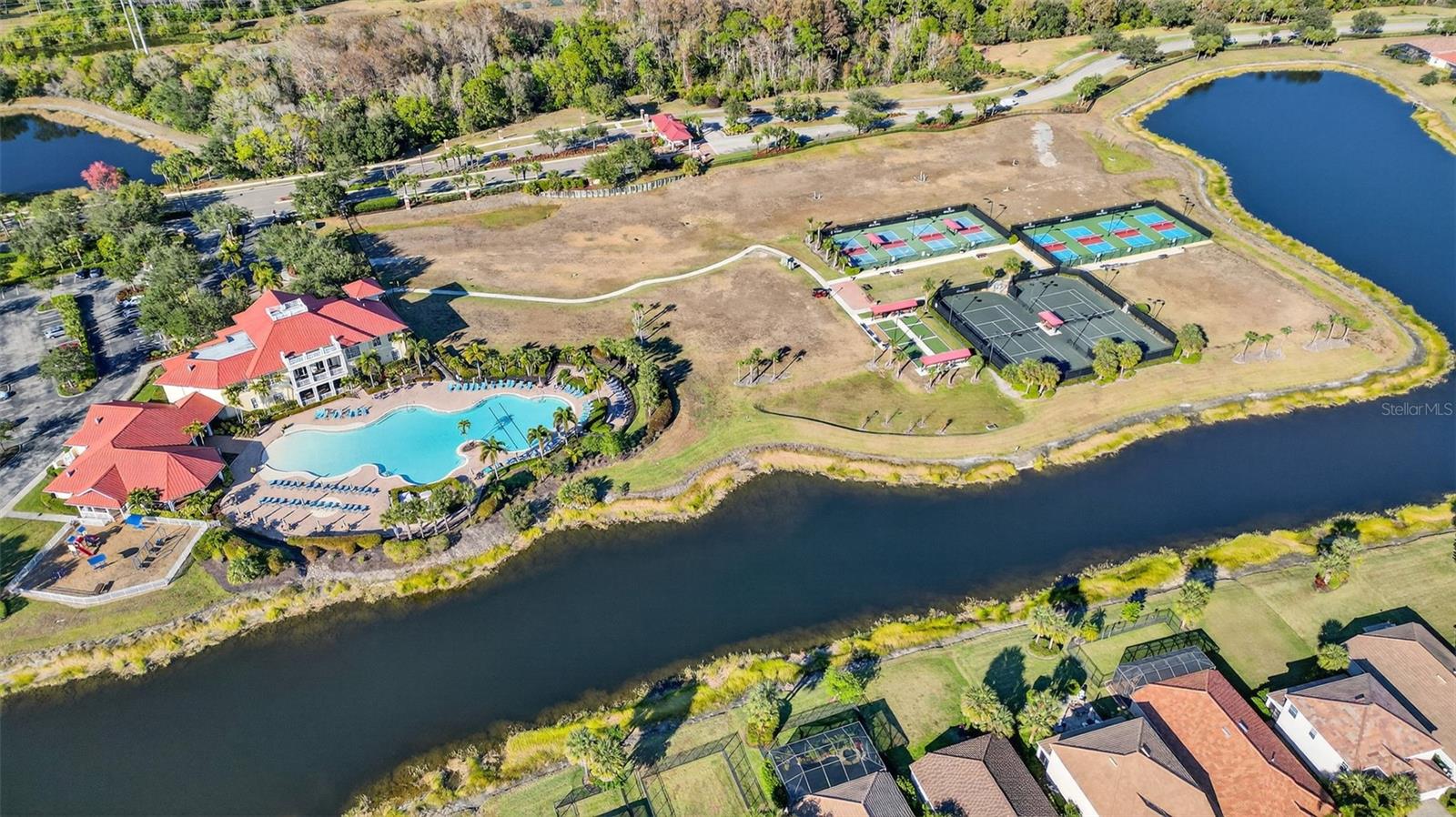 RIVER HALL COUNTRY CLUB PH 2 - Residential