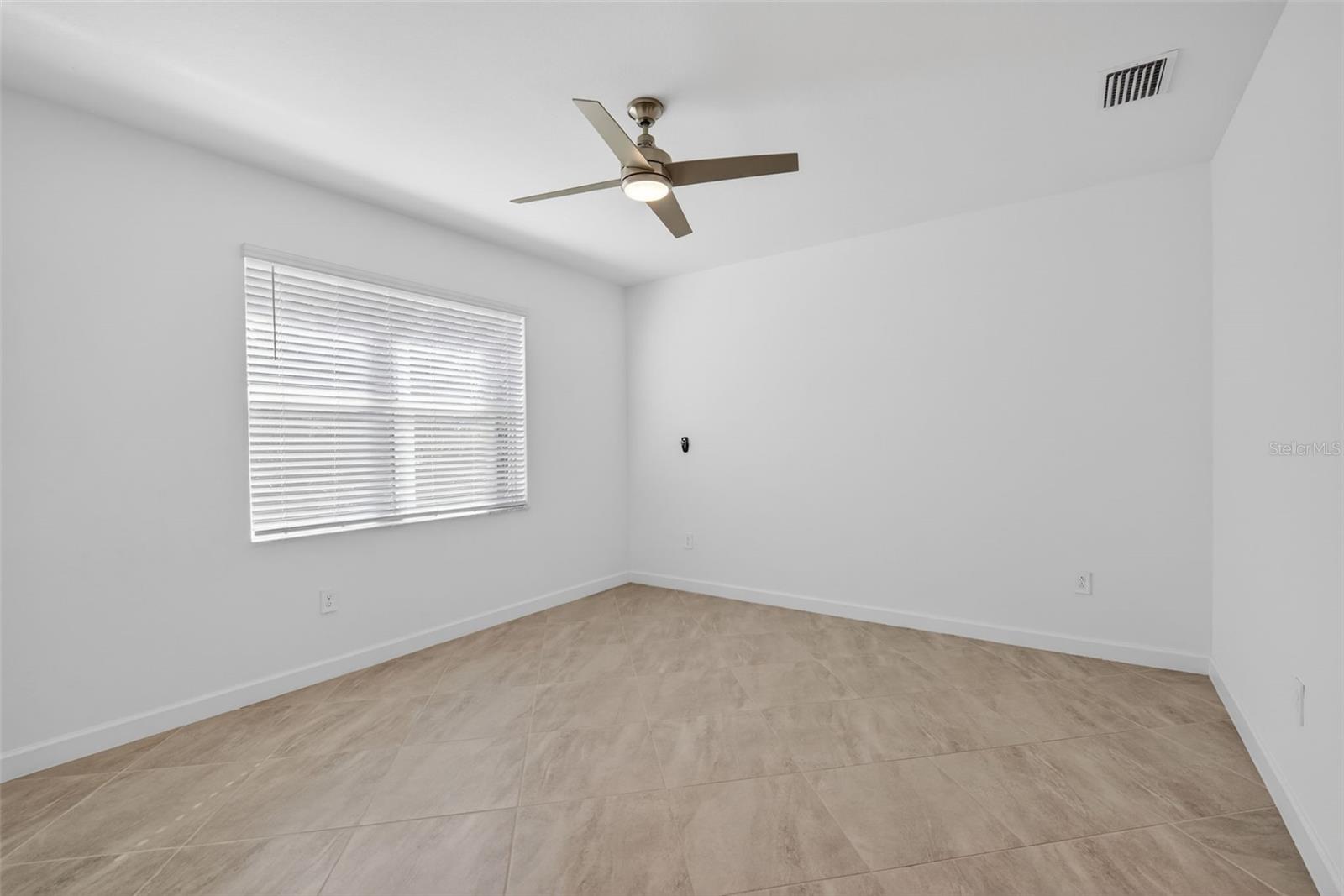 RIVER HALL COUNTRY CLUB PH 2 - Residential