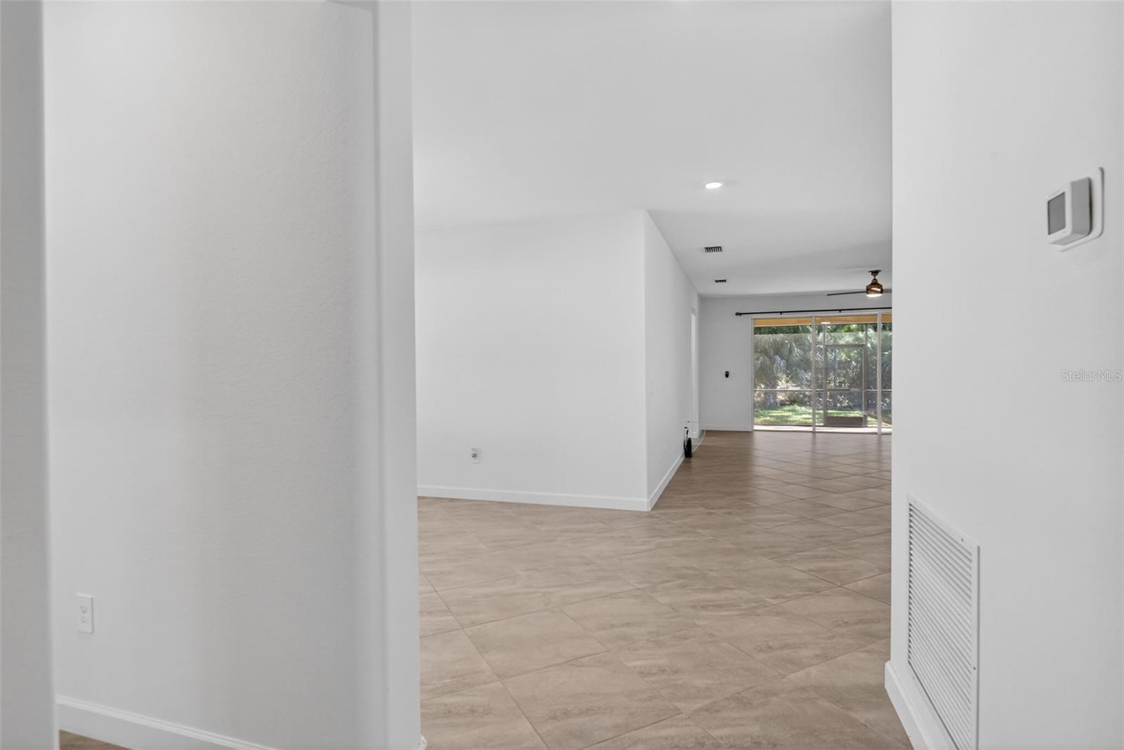 RIVER HALL COUNTRY CLUB PH 2 - Residential