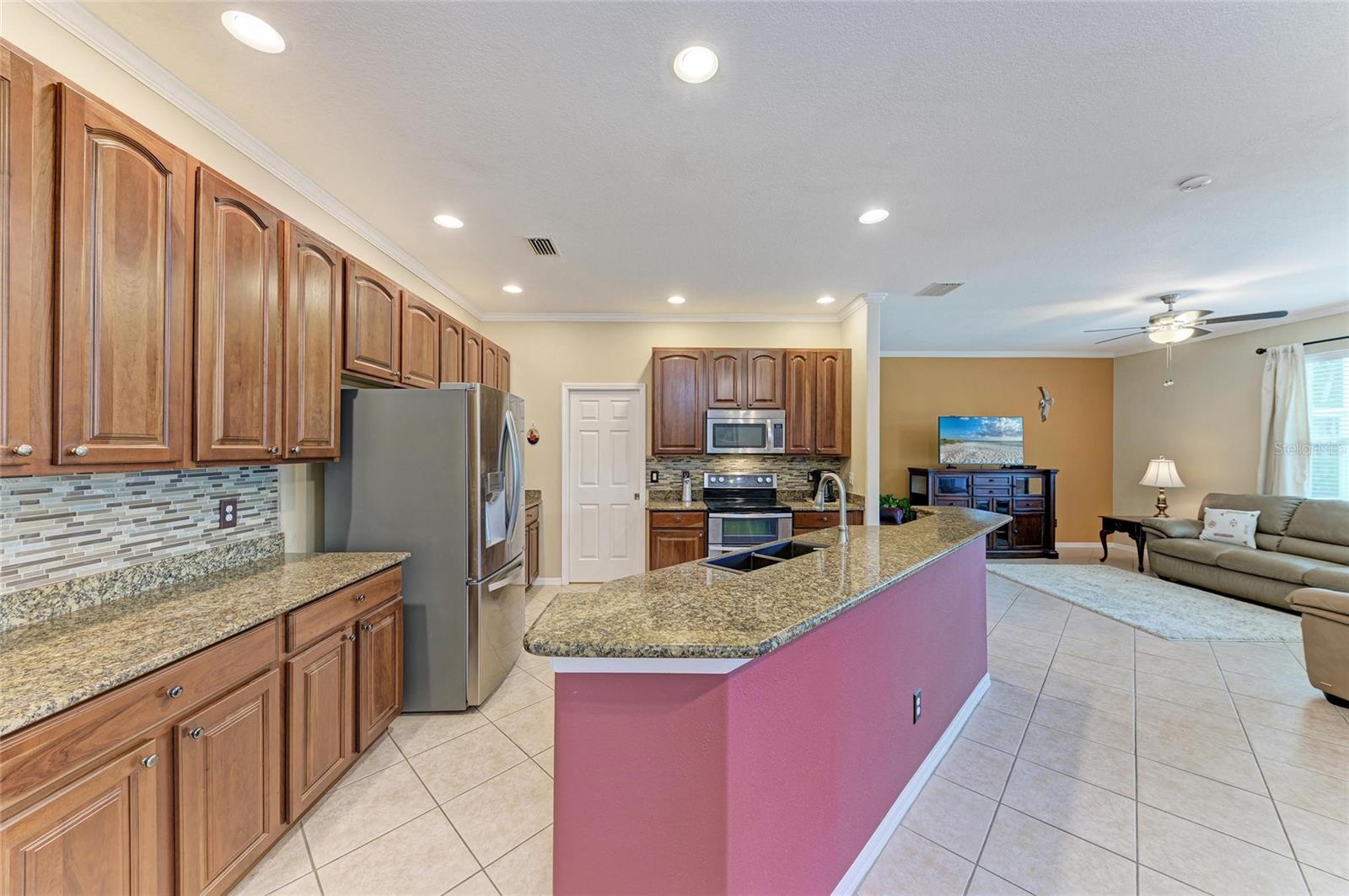 KINGSFIELD LAKES PH 3 - Residential