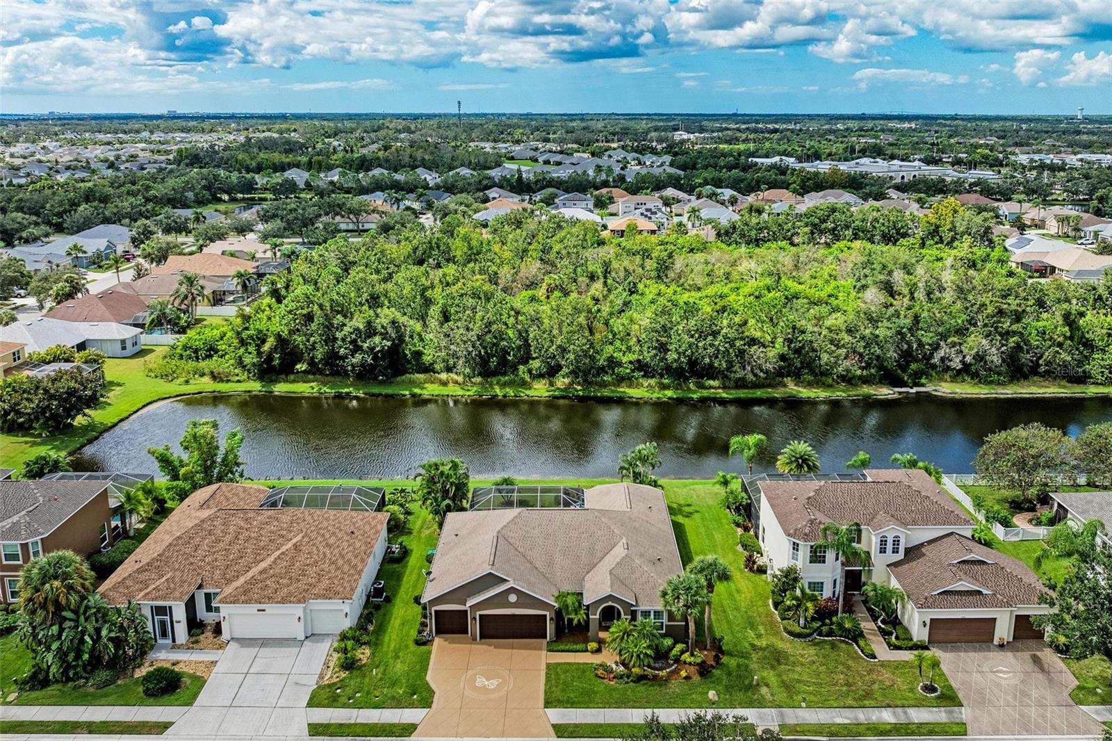 KINGSFIELD LAKES PH 3 - Residential