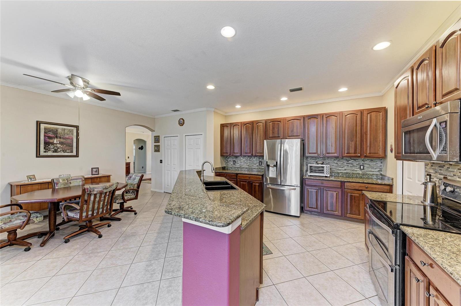 KINGSFIELD LAKES PH 3 - Residential