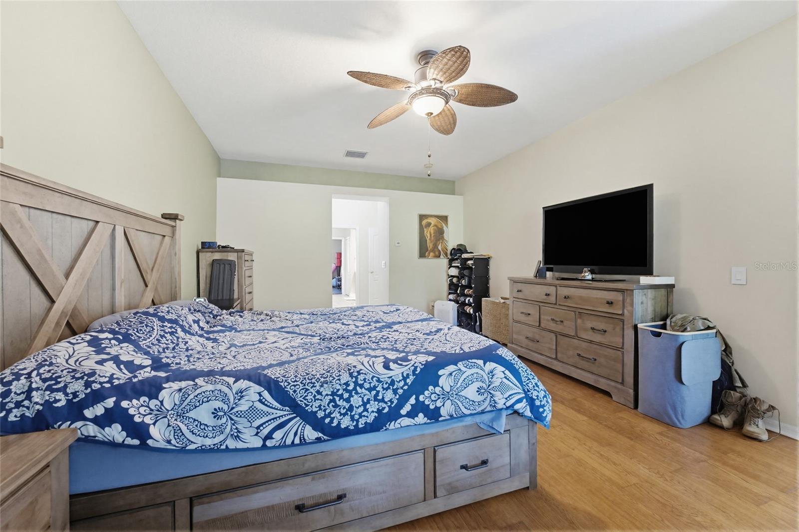 CAMELOT WOODS PH 02 - Residential