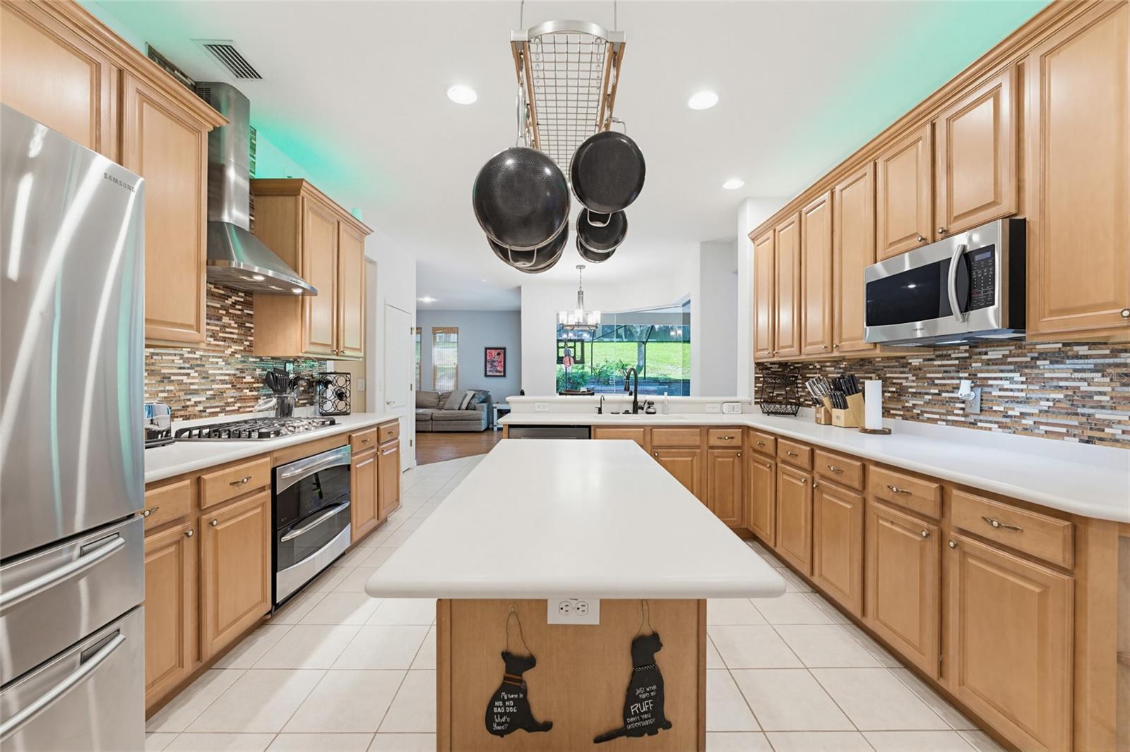CAMELOT WOODS PH 02 - Residential