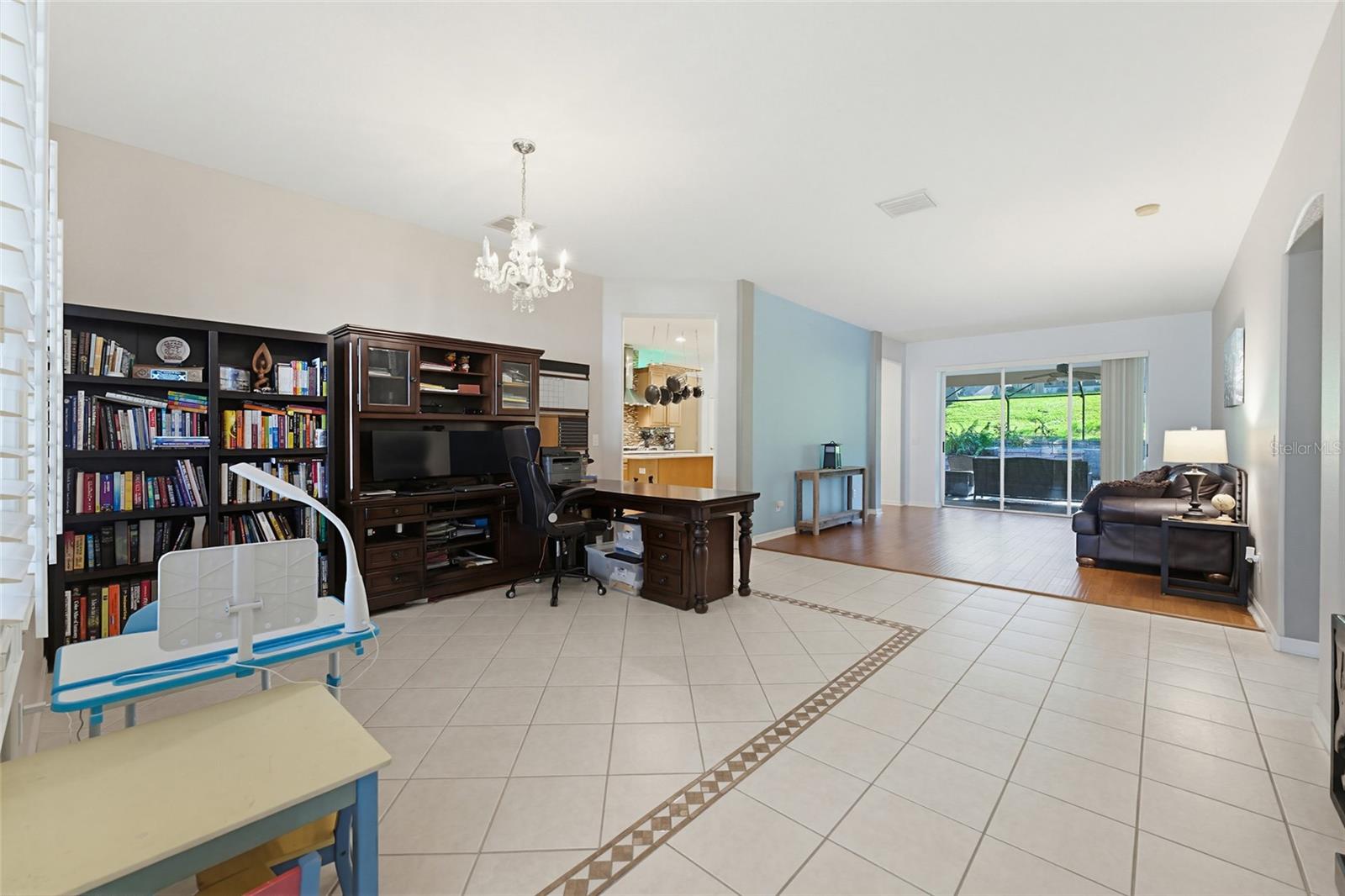 CAMELOT WOODS PH 02 - Residential