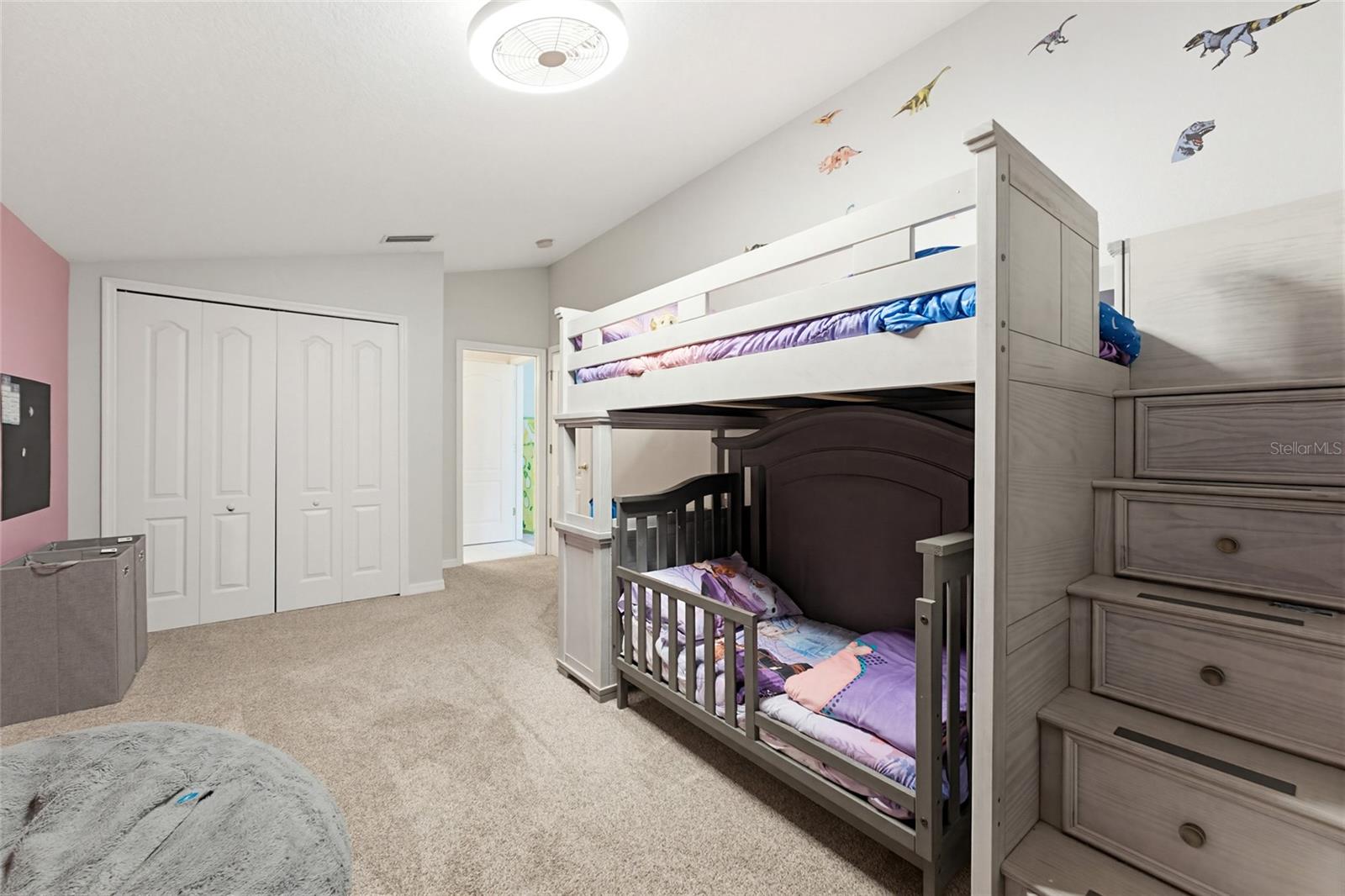 CAMELOT WOODS PH 02 - Residential
