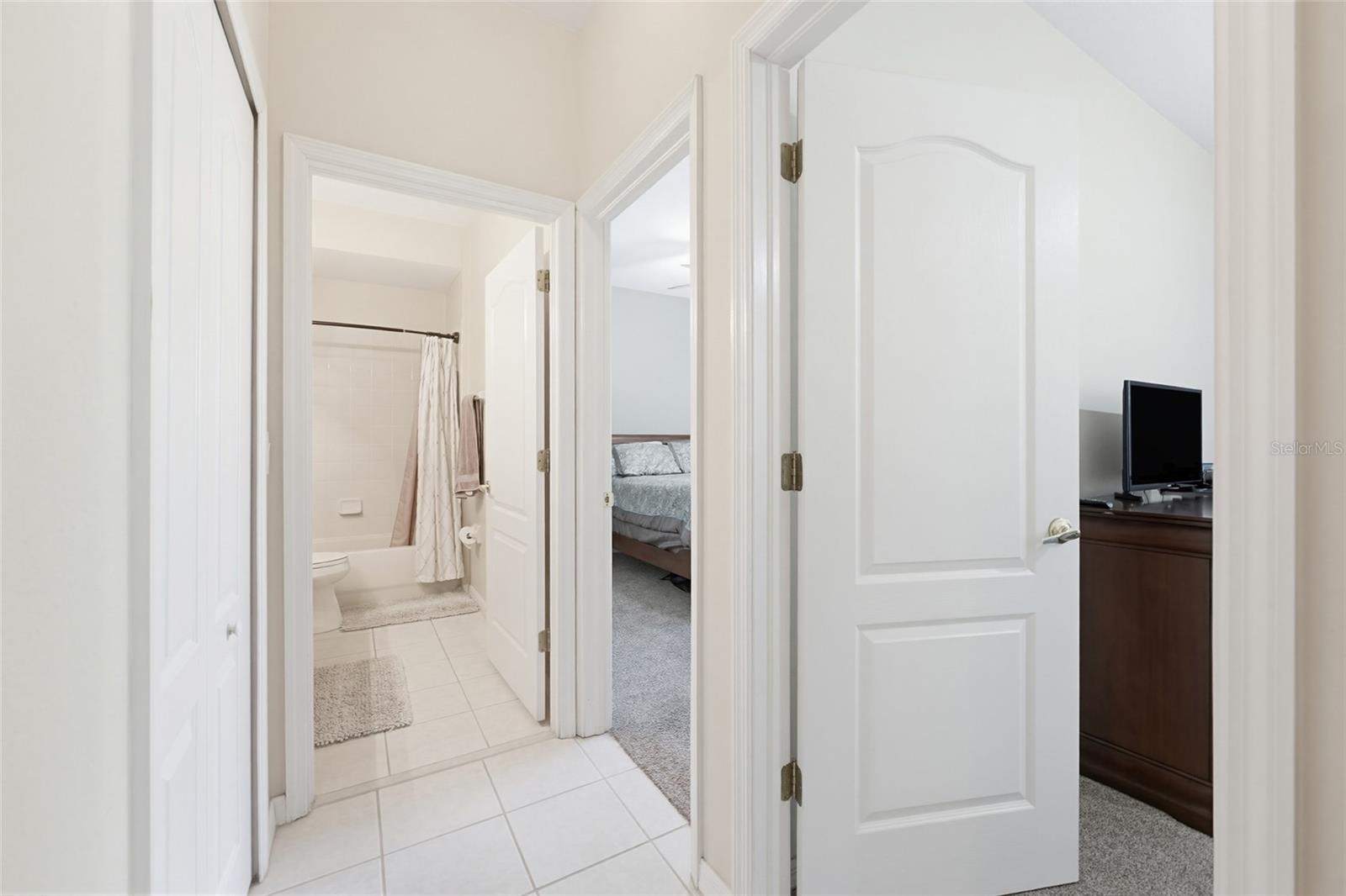CAMELOT WOODS PH 02 - Residential