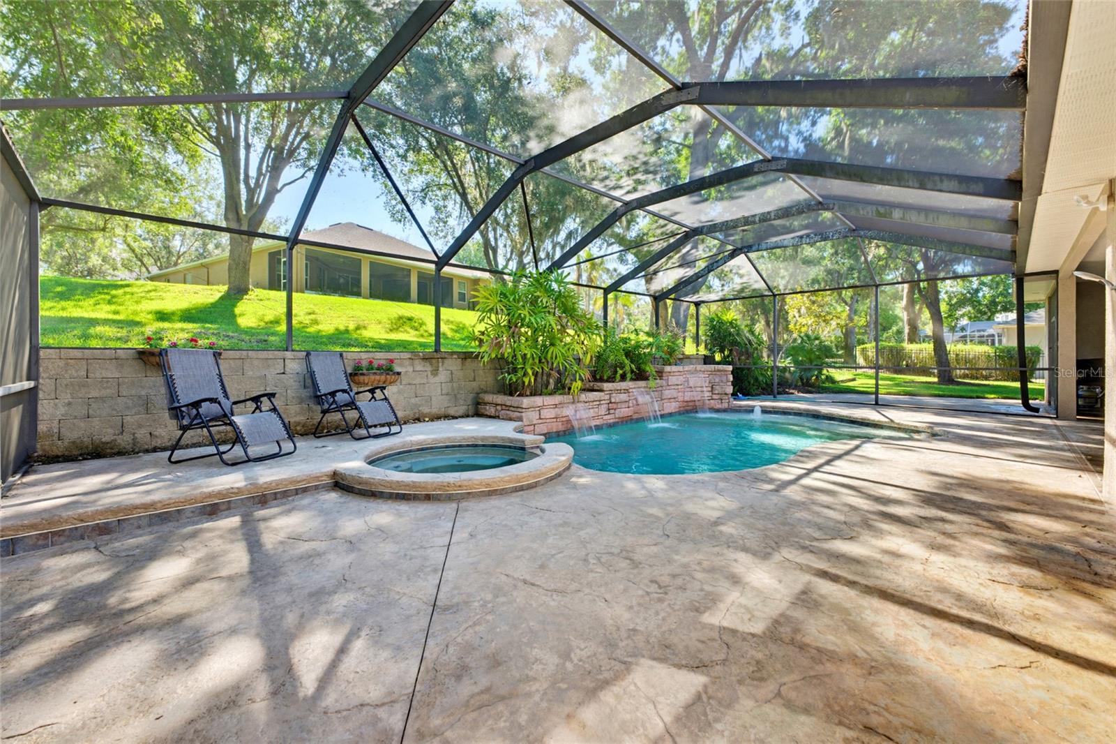 CAMELOT WOODS PH 02 - Residential