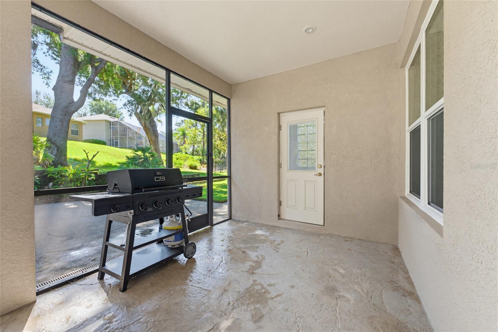CAMELOT WOODS PH 02 - Residential
