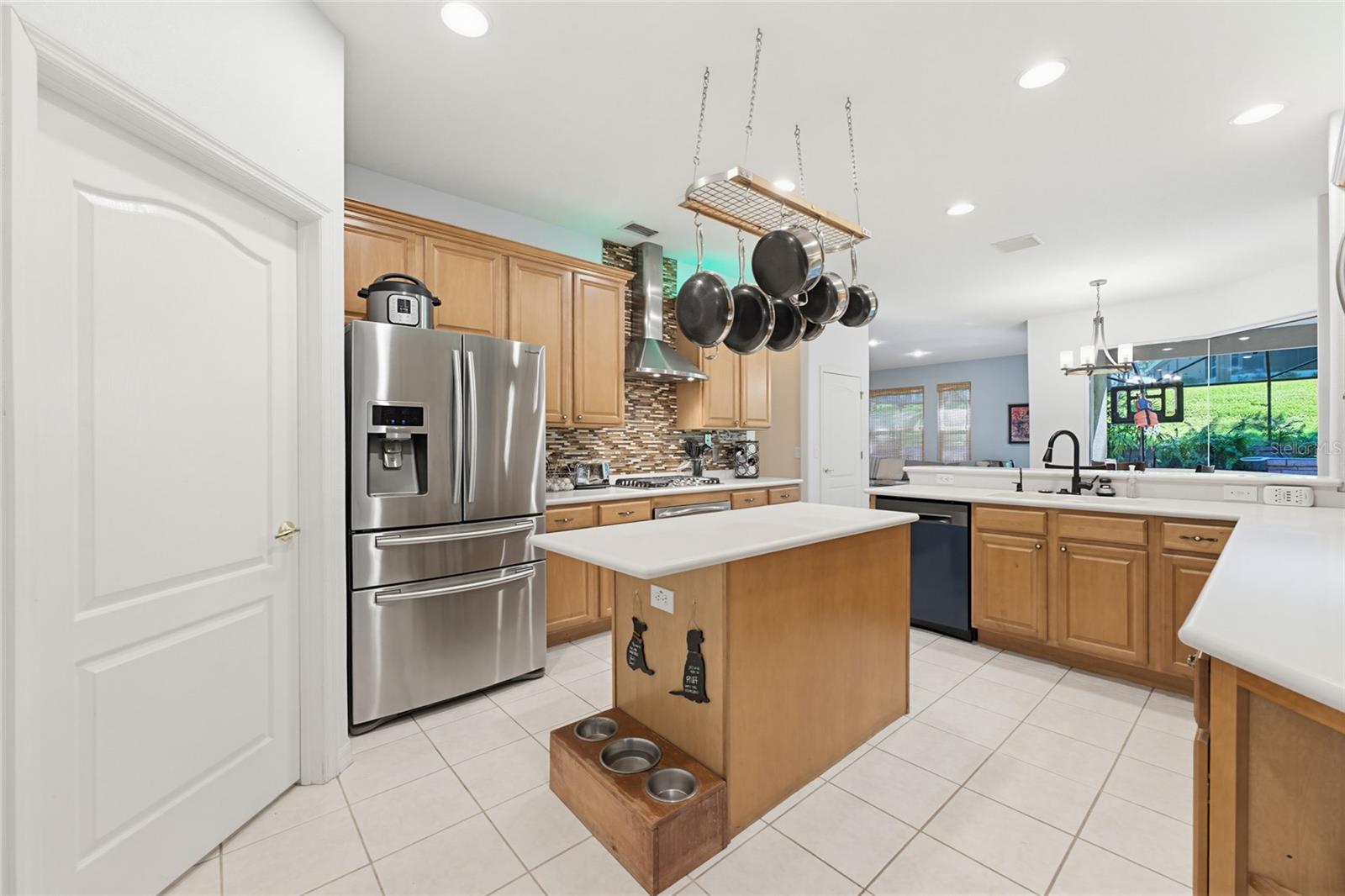 CAMELOT WOODS PH 02 - Residential