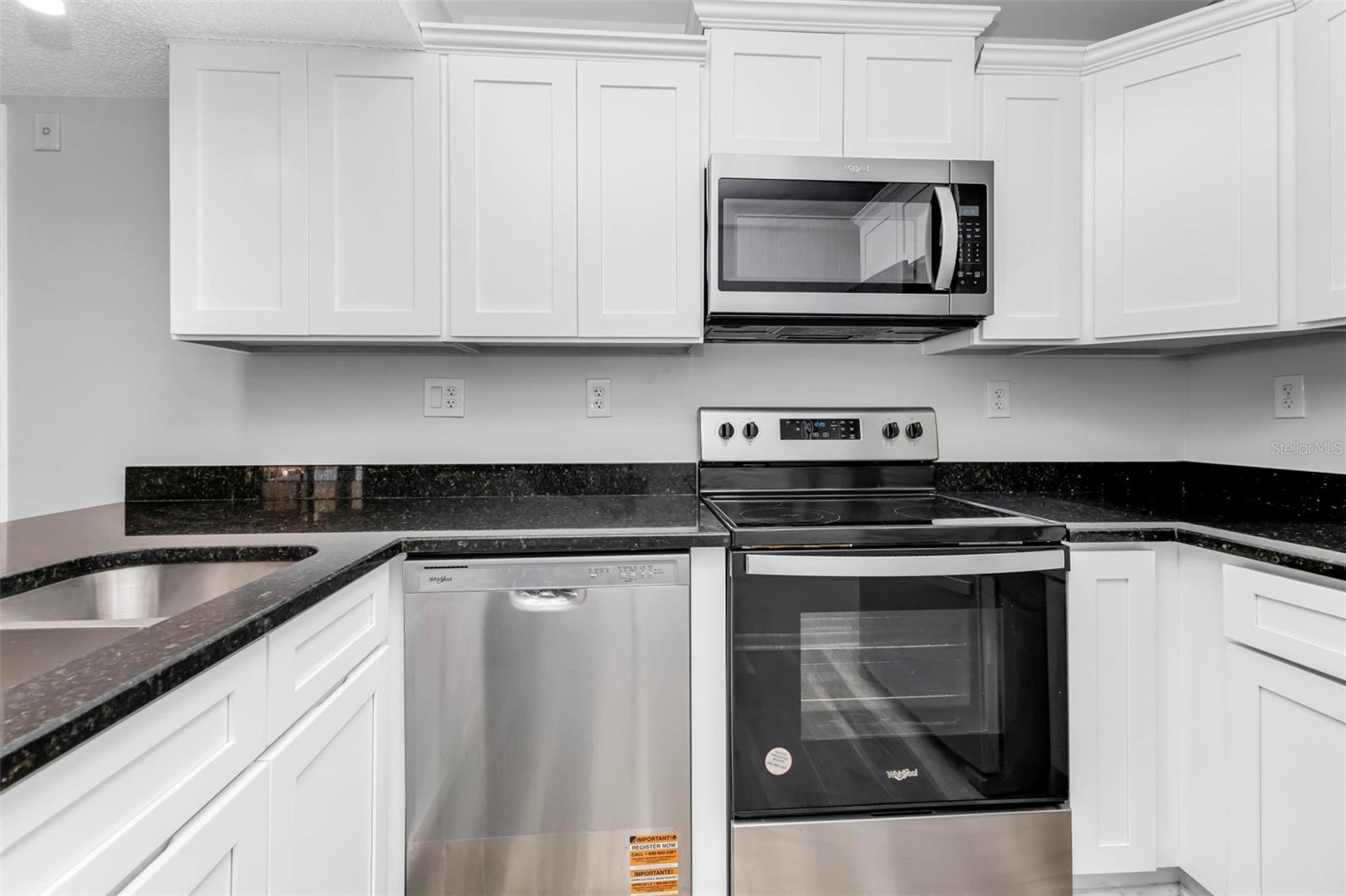 PROMENADES WEST - Residential