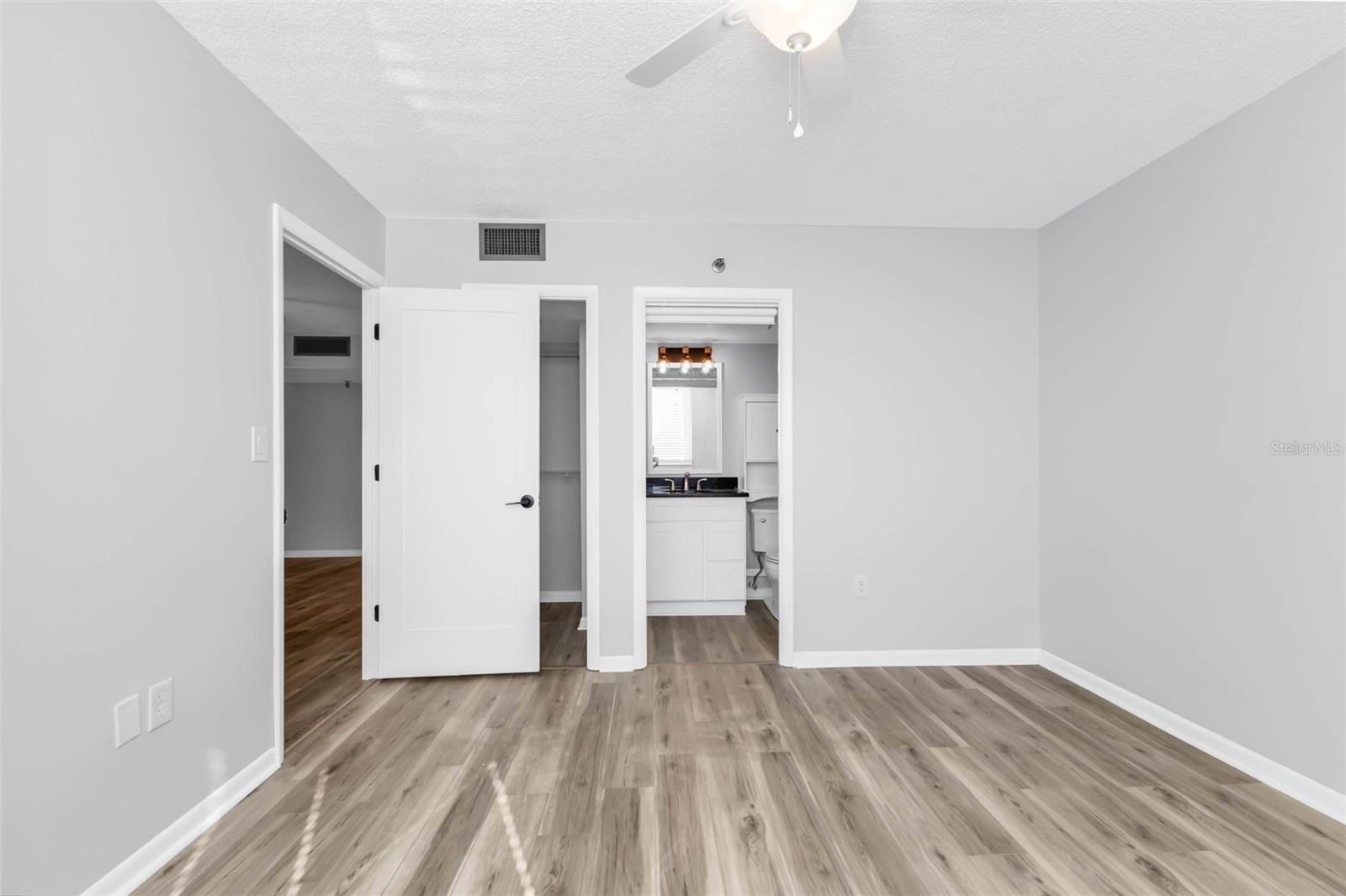 PROMENADES WEST - Residential