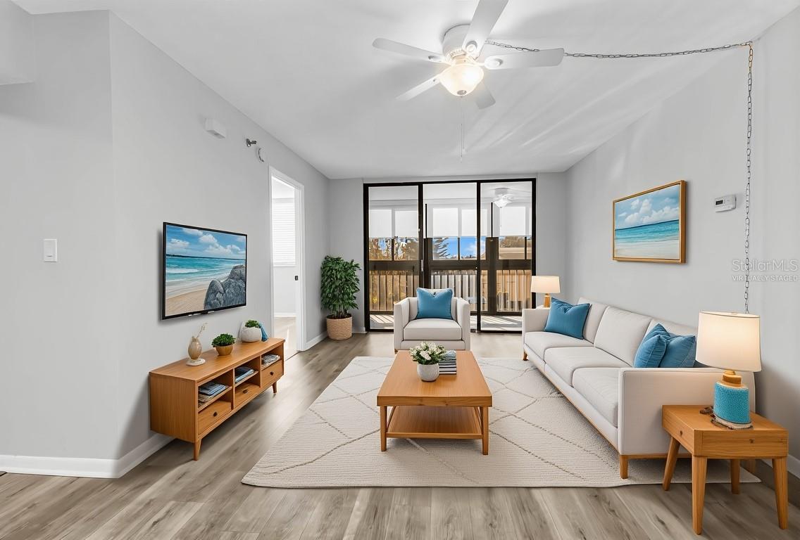 PROMENADES WEST - Residential