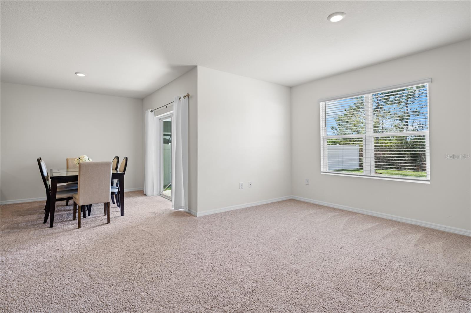 COASTAL WOODS UN D - Residential