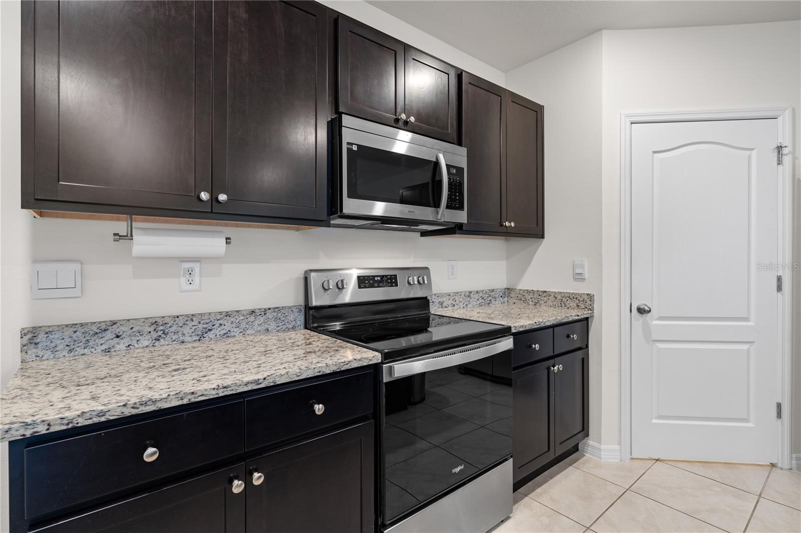 COASTAL WOODS UN D - Residential