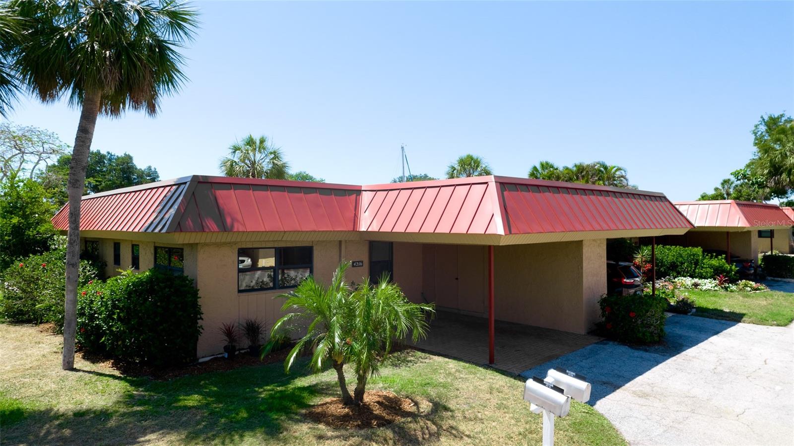 4216 LA COSTA COVE 4216