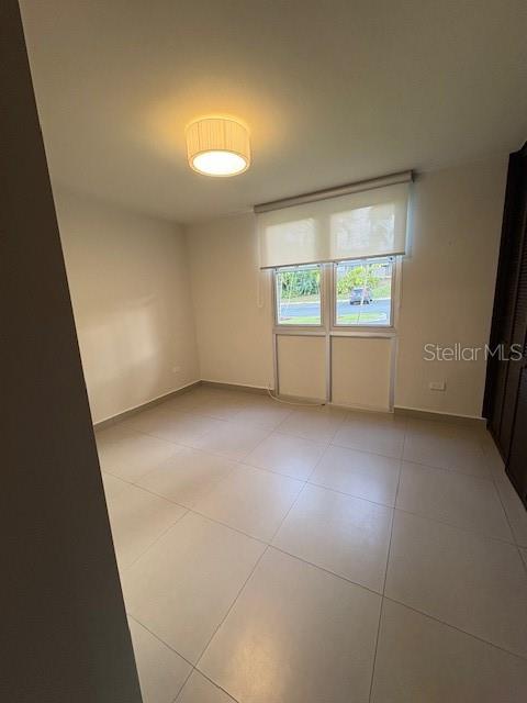 TORRIMAR PLAZA - Residential