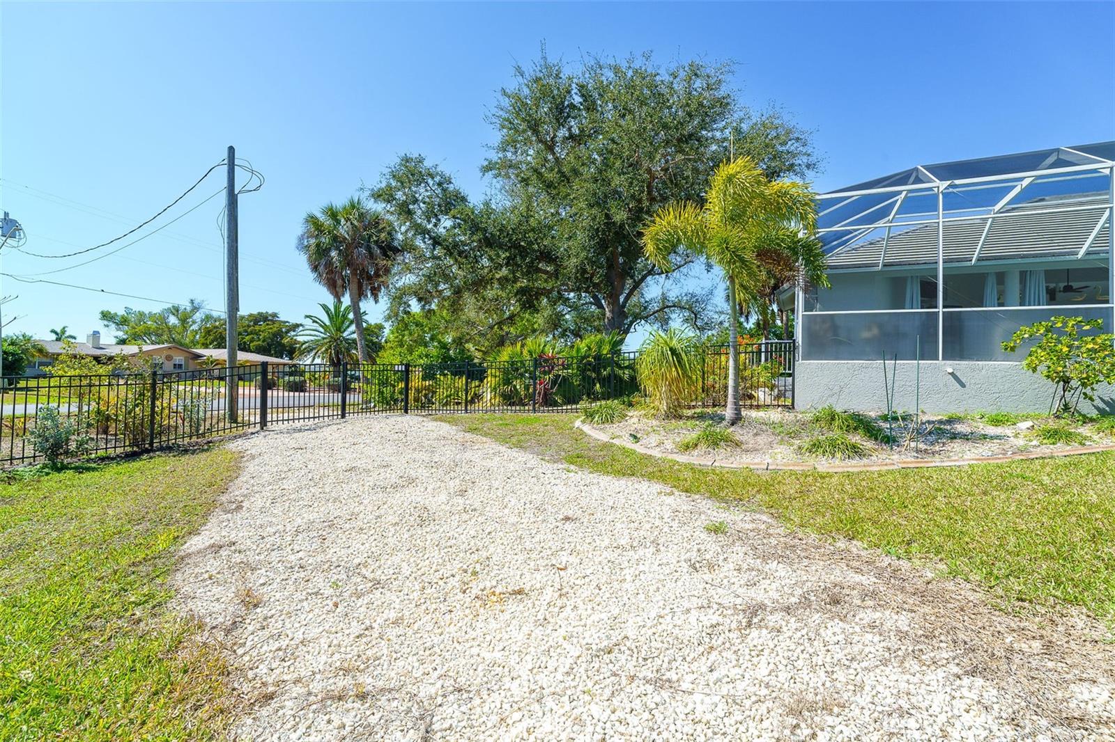 CAPE HAZE - Residential