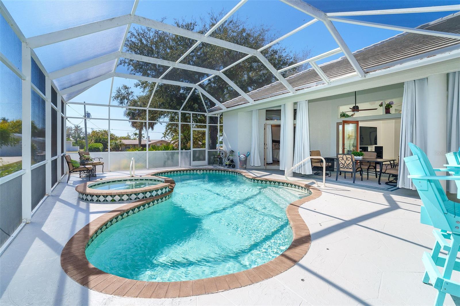 CAPE HAZE - Residential