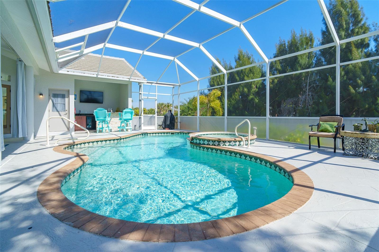 CAPE HAZE - Residential