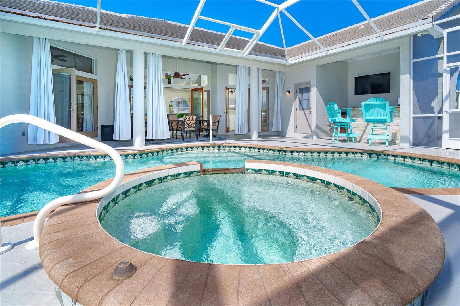 CAPE HAZE - Residential