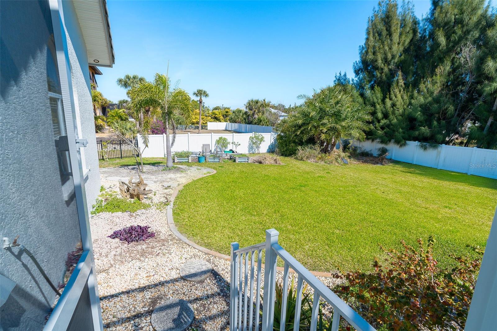 CAPE HAZE - Residential