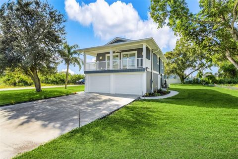 Photo of 2901 10th Street SW, Lehigh Acres, FL 33976 (MLS # C7514173)