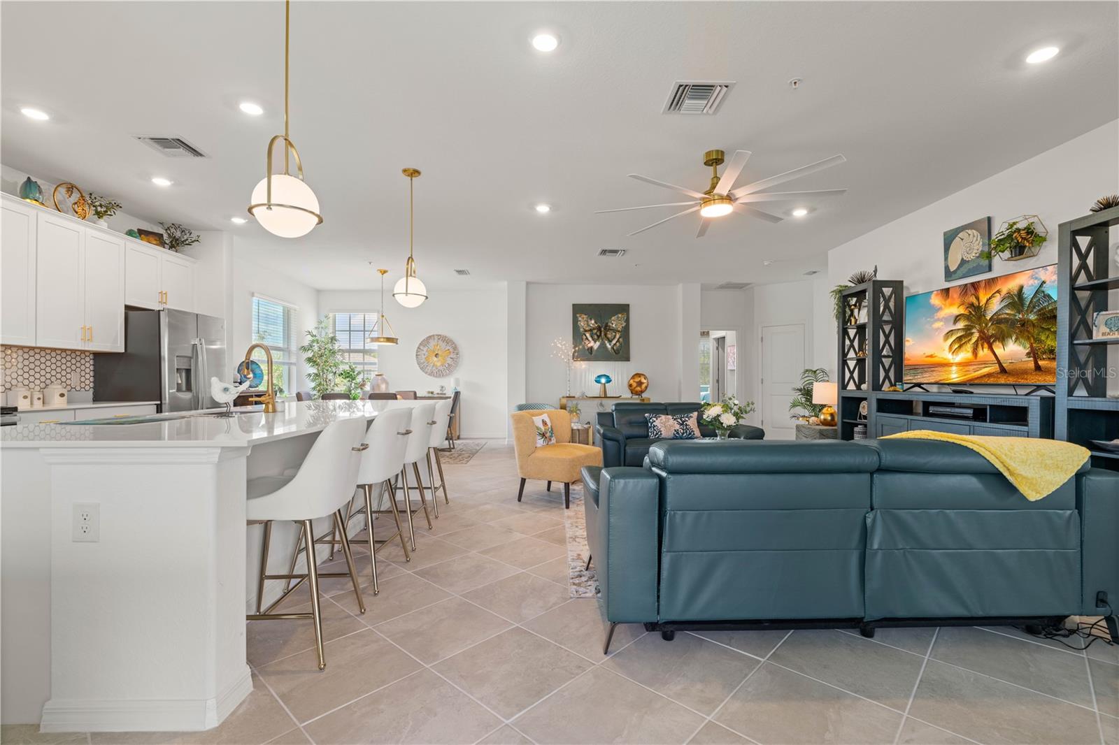 14174 POPPY FIELD LOOP 4722