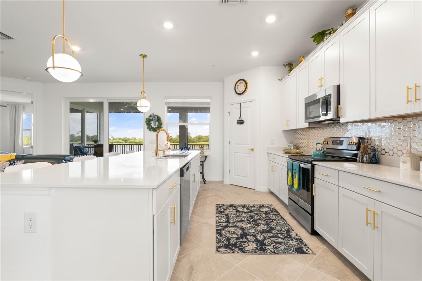 HERITAGE LANDING - Residential