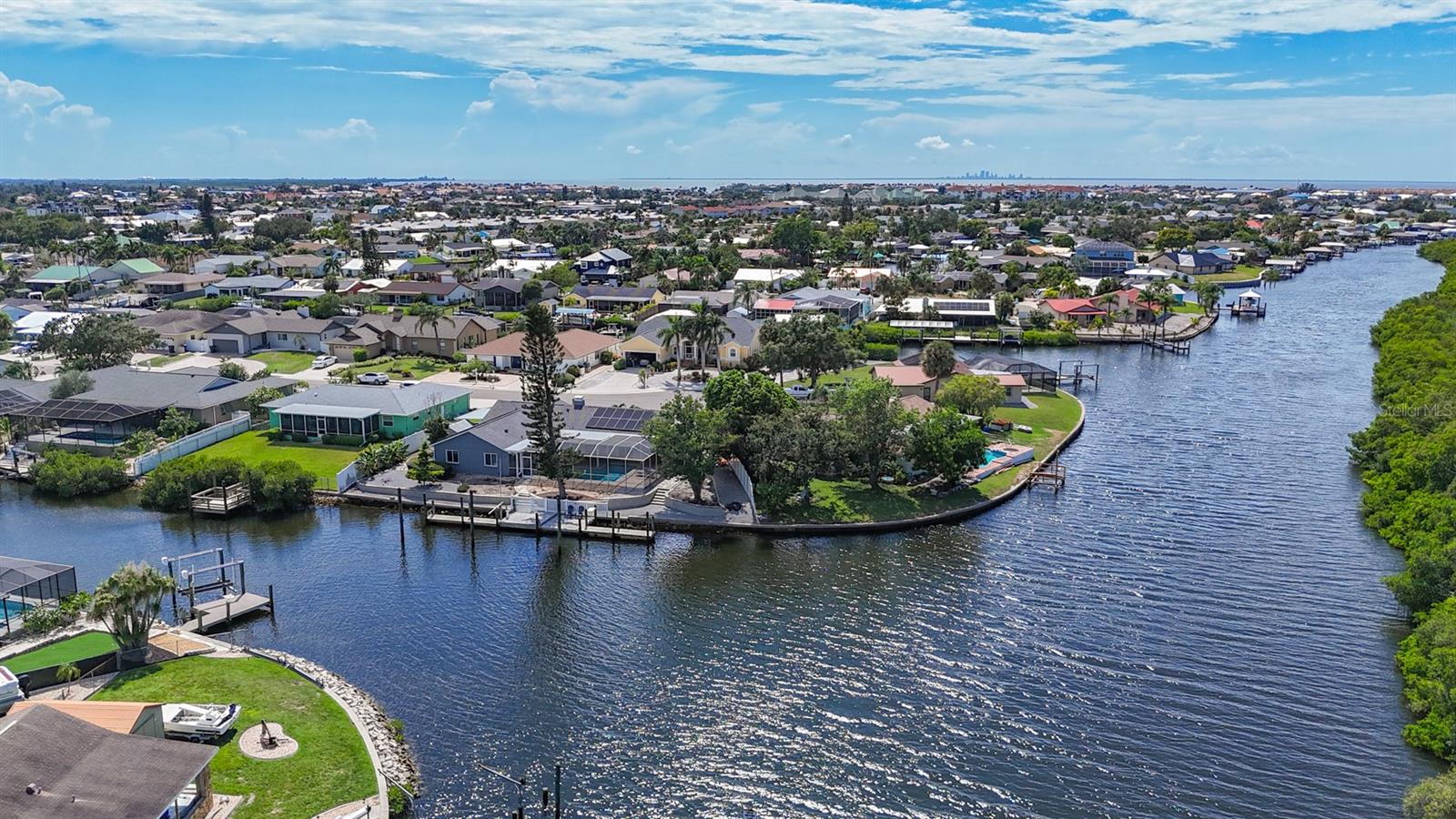 APOLLO BEACH UNIT 08 SEC A - Residential Lease
