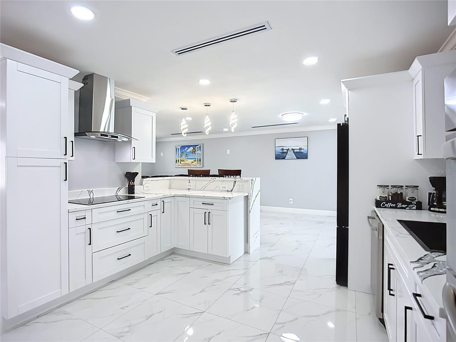 APOLLO BEACH UNIT 08 SEC A - Residential Lease